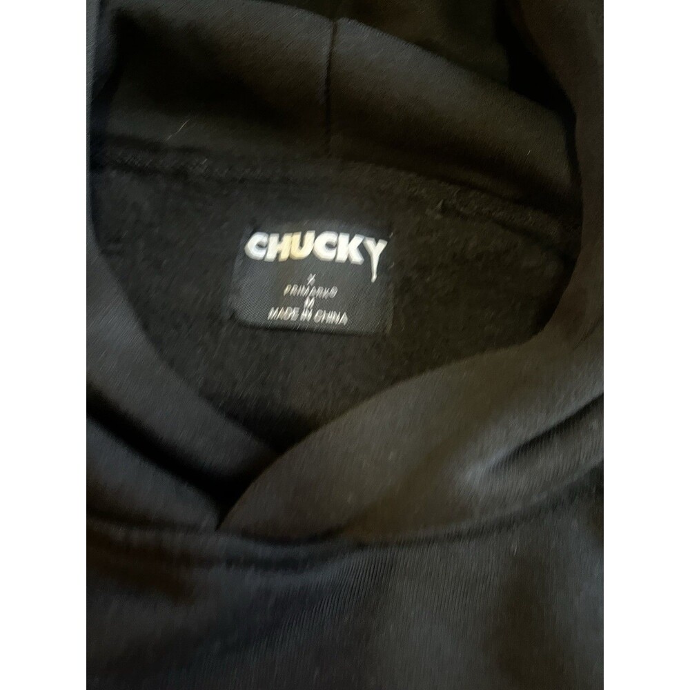 Chucky Sweatshirt Mens SZ M Horror Graphic Universal Studios Black Crewneck - Picture 3 of 5